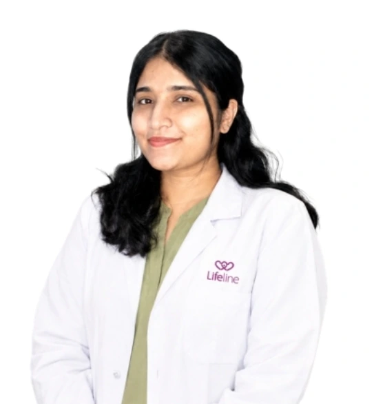 Dr Ayisha Khamer
